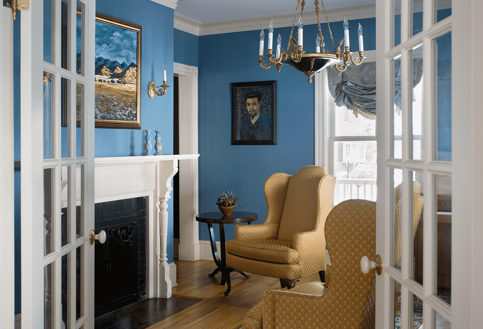 Grand Victorian Winchester MA Sitting Room